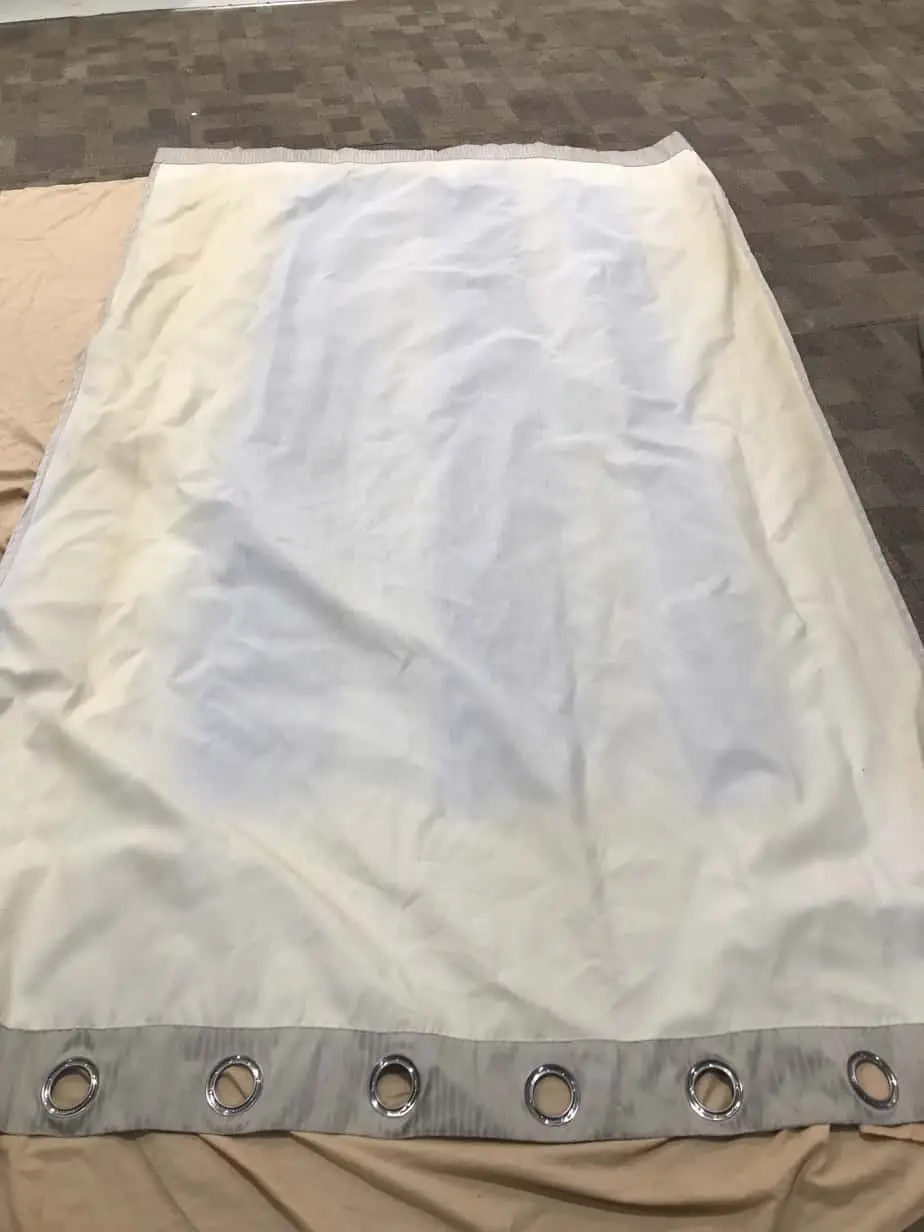 Surface and equipment relevant to Blind cleaning Auckland